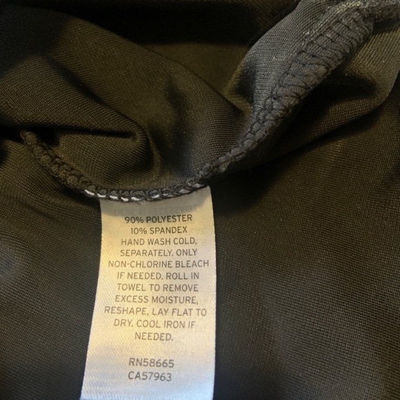 Beautiful Nordstrom velvet top - Picture 3 of 7